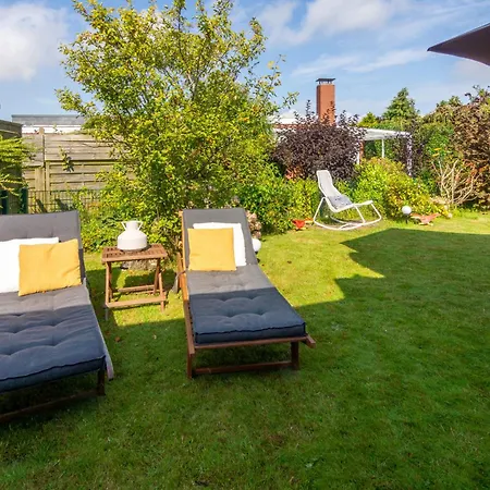 Holiday home Meerblau *